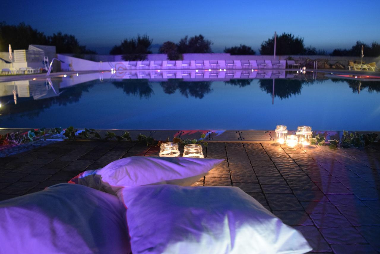 Bed and Breakfast Zyra Garden Club à Acquaviva delle Fonti Extérieur photo